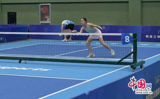 一个生动缩 一个生动缩